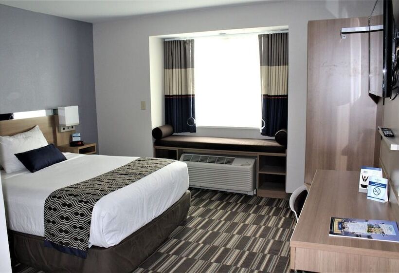 Люкс, Microtel Inn & Suites By Wyndham   Penn Yan