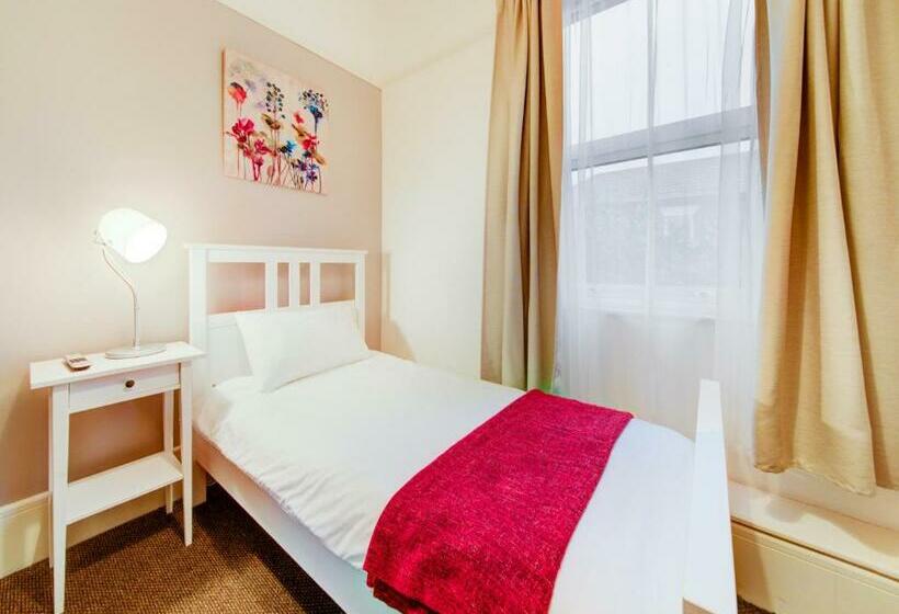 חדר סטנדרט יחיד, The Regents Guest House