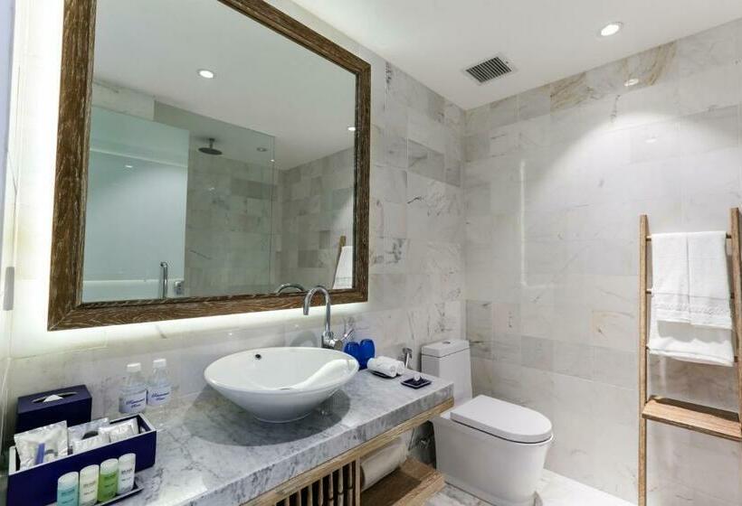 اتاق لوکس با چشمانداز شهر, Risemount Premier Resort Danang