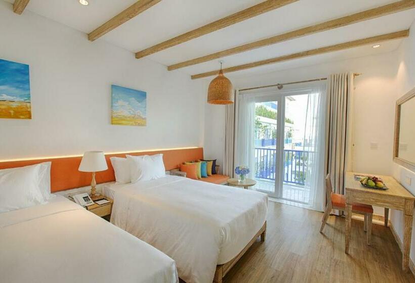 اتاق لوکس با چشم‌انداز شهر, Risemount Premier Resort Danang