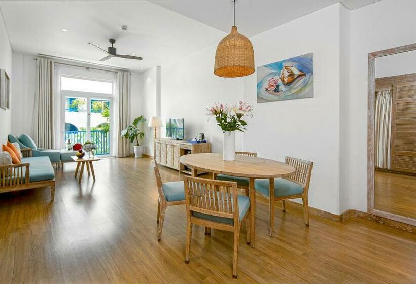 مجموعه ویستا شهر, Risemount Premier Resort Danang