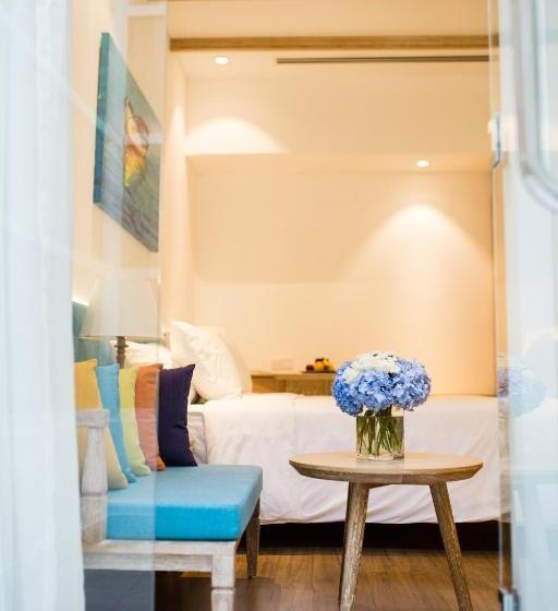 اتاق دلوکس با تخت کینگ و چشم‌انداز شهر, Risemount Premier Resort Danang