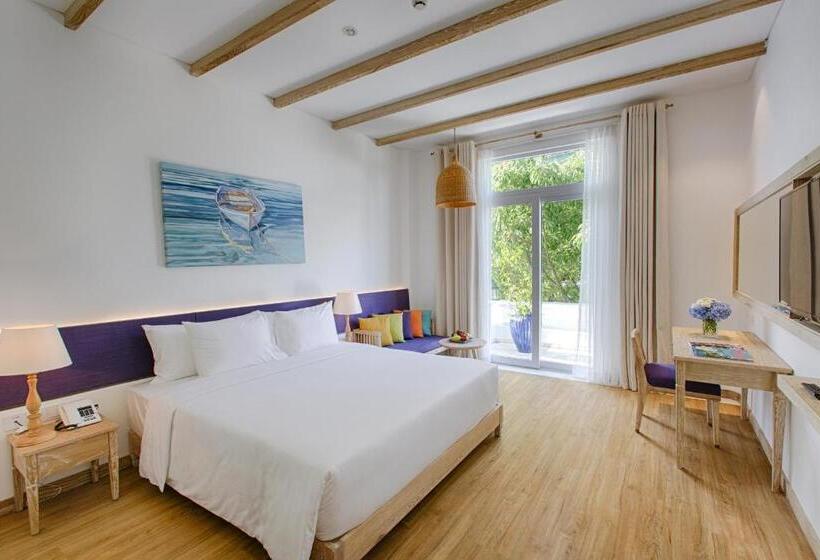 اتاق دلوکس با تخت کینگ و چشمانداز شهر, Risemount Premier Resort Danang