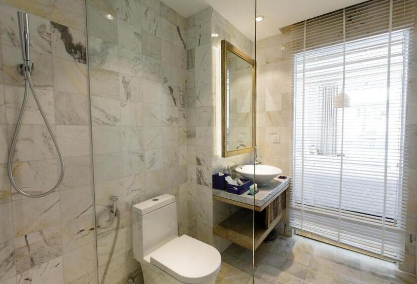 اتاق لوکس با چشم‌انداز شهر, Risemount Premier Resort Danang