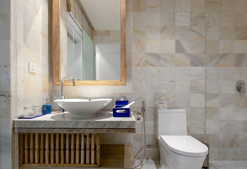 اتاق دلوکس با تخت کینگ و چشمانداز شهر, Risemount Premier Resort Danang