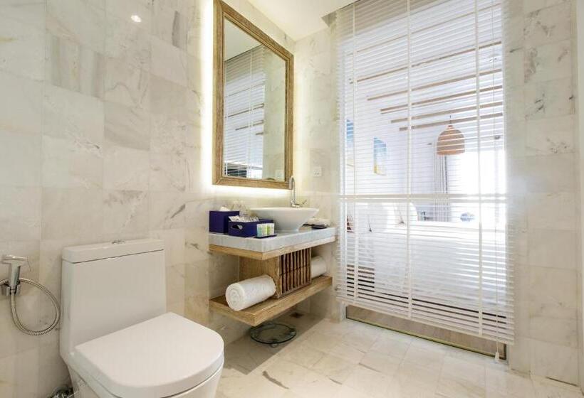 اتاق دلوکس با تخت کینگ و چشمانداز شهر, Risemount Premier Resort Danang