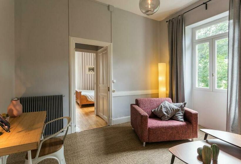 جناح مطلّ علي الحديقة, Domaine La Rose