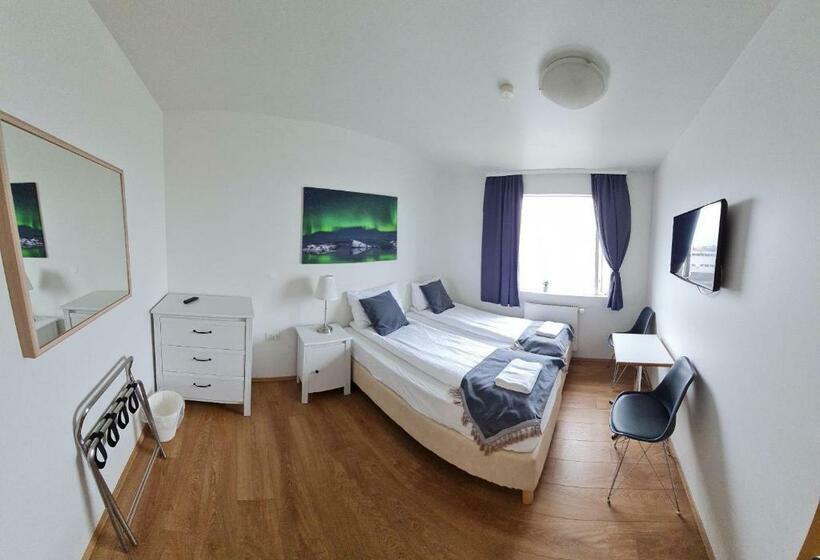 اتاق استاندارد با سرویس بهداشتی مشترک, Hofn Guesthouse