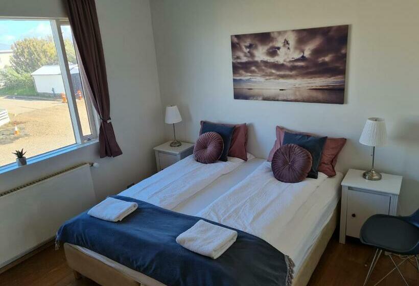 اتاق استاندارد با سرویس بهداشتی مشترک, Hofn Guesthouse