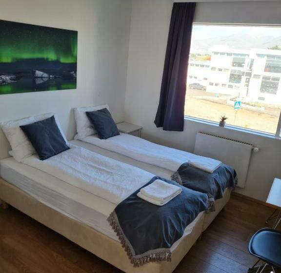 اتاق استاندارد با سرویس بهداشتی مشترک, Hofn Guesthouse