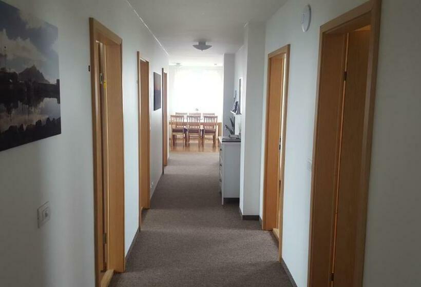 اتاق استاندارد با سرویس بهداشتی مشترک, Hofn Guesthouse