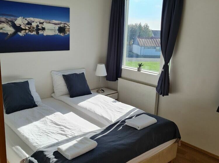 اتاق استاندارد با سرویس بهداشتی مشترک, Hofn Guesthouse