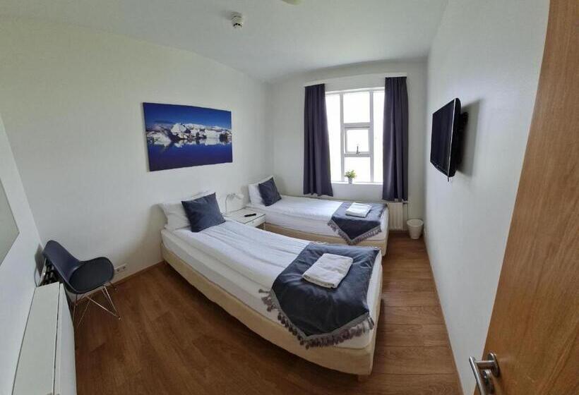 اتاق اکونومی با حمام مشترک, Hofn Guesthouse