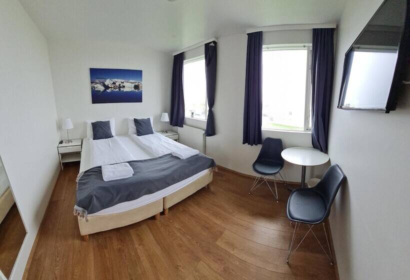 اتاق استاندارد با سرویس بهداشتی مشترک, Hofn Guesthouse