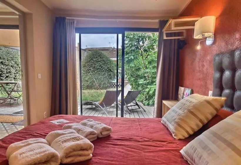 خانه 1 خوابه, La Casa Occitane