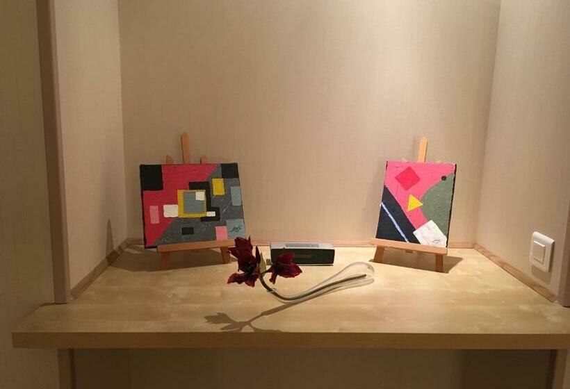 חדר דלוקס, Les Epis D'or