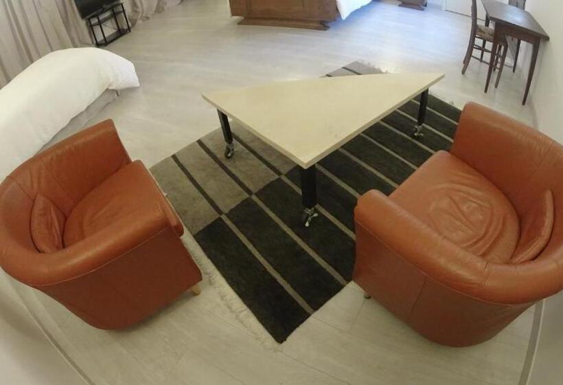 חדר דלוקס, Les Epis D'or