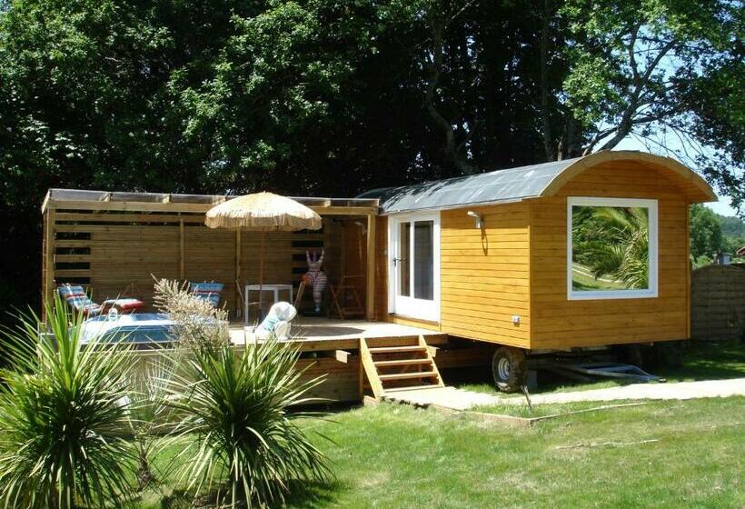 غرفة قياسية مزودة بجاكوزى, Marosenia Ttiki   Cabanes Et Spa