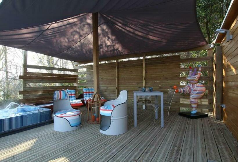 غرفة قياسية مزودة بجاكوزى, Marosenia Ttiki   Cabanes Et Spa