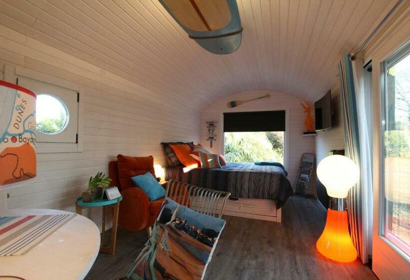 غرفة قياسية مزودة بجاكوزى, Marosenia Ttiki   Cabanes Et Spa