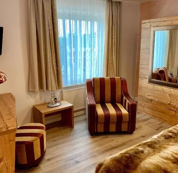 Deluxe-huone, Boutique Hotel Goldene Henne