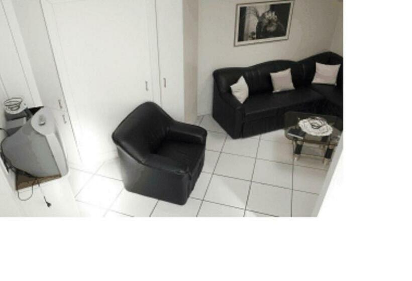 اتاق اکونومی, Am Schenkelberg