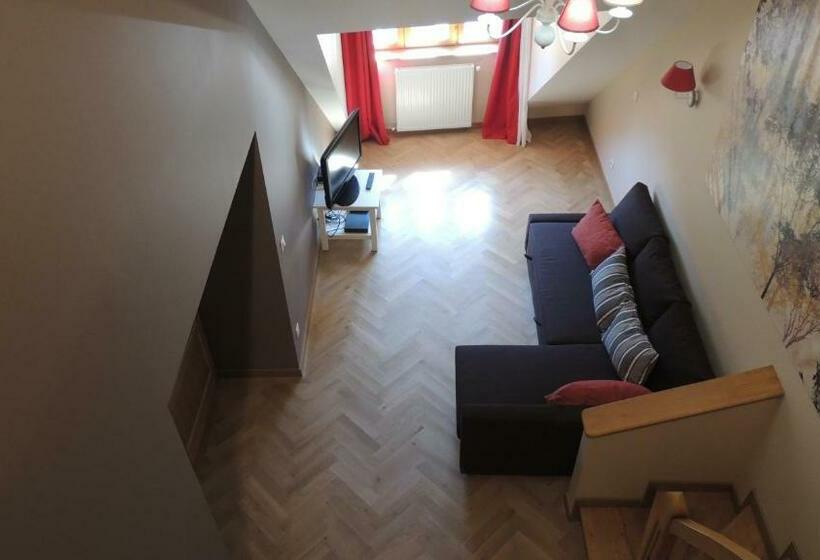 듀플렉스 스위트, Des Alpes