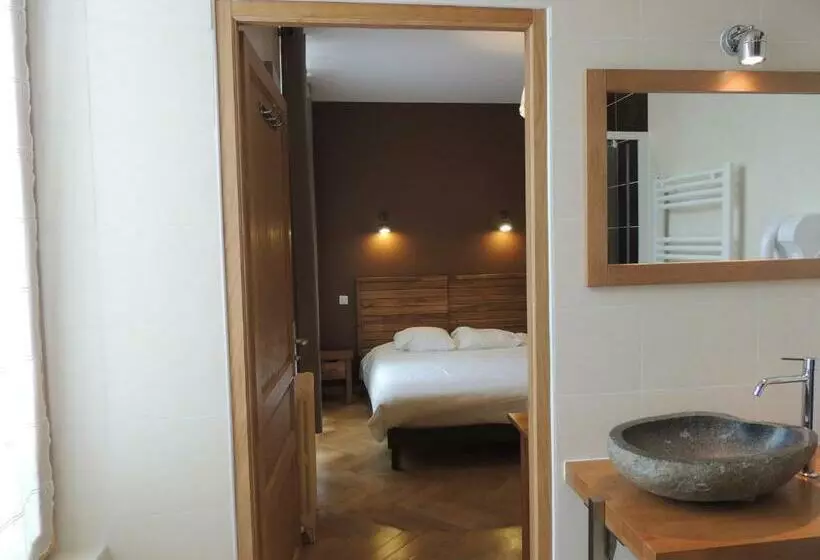 スーペリアの４人部屋, Des Alpes