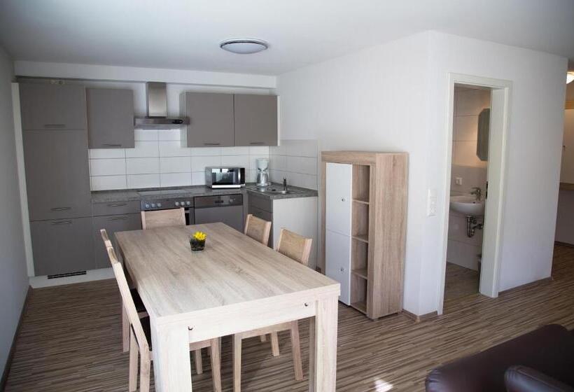 Апартаменты 2 Спальни, Gastehaus Und Fewo Lamm Garni