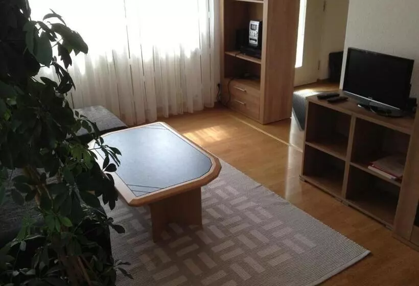 テラス付き１ベッドルームアパートメント, Gastehaus Und Fewo Lamm Garni