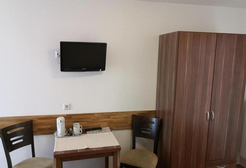 Номер Стандарт с Кухней, Gastehaus Und Fewo Lamm Garni