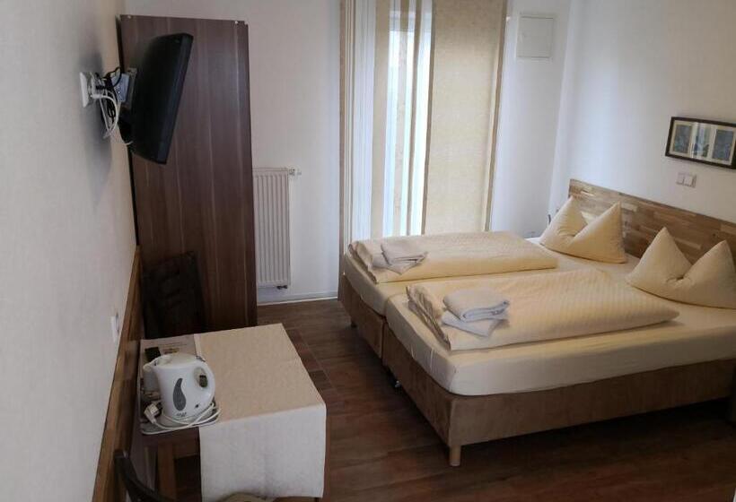 Номер Стандарт с Кухней, Gastehaus Und Fewo Lamm Garni