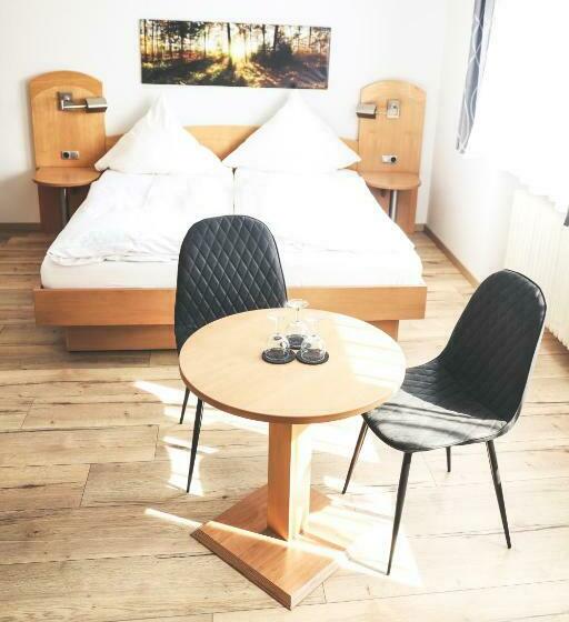 Standardrum, & Gasthof Wagner