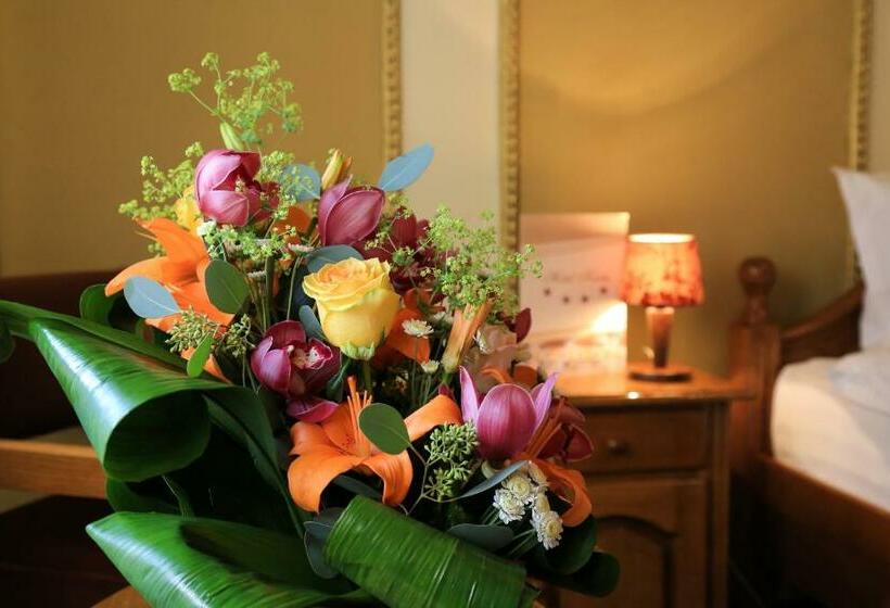 Номер Стандарт, Kreta