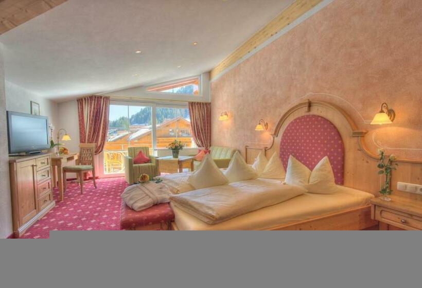 Студия Классика, Landhotel Berghof