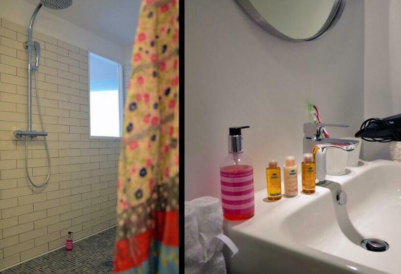 オーシャンビューデラックスルーム, Logis Hotel Du Port