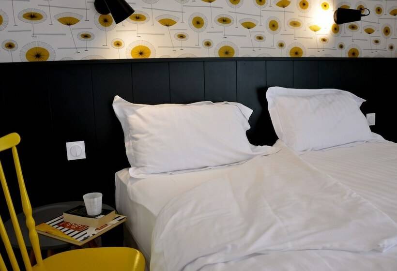 Номер Стандарт, Logis Hotel Du Port