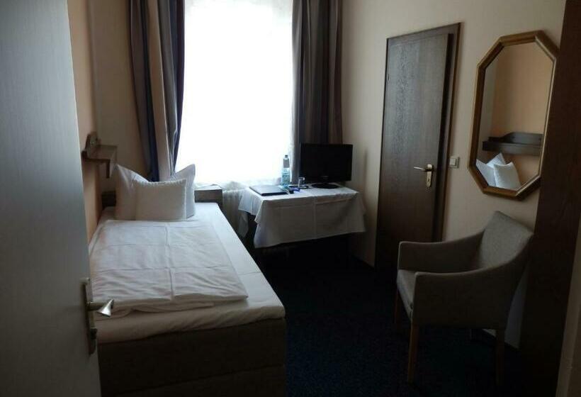 싱글 기본룸, Rheinischer Hof