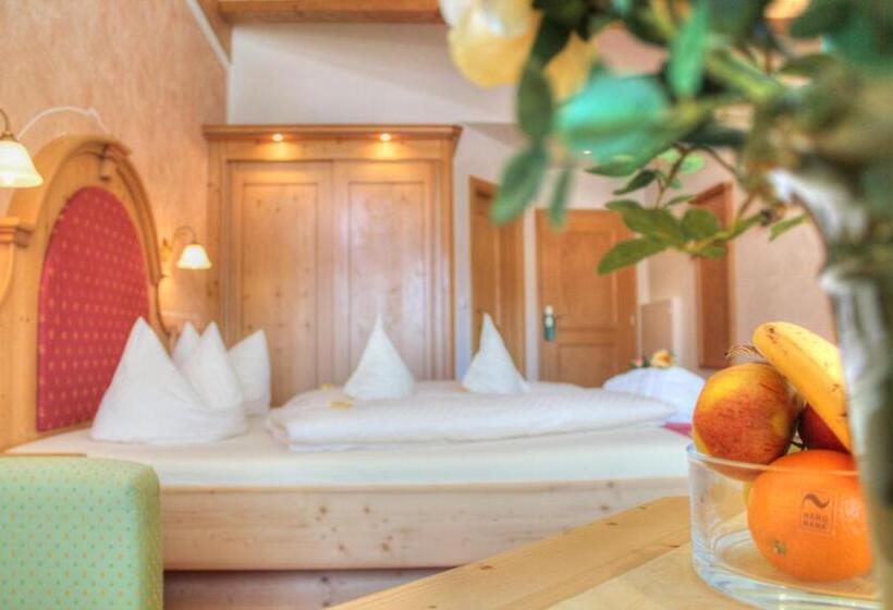 Студио Стандарт с Балконом, Landhotel Berghof