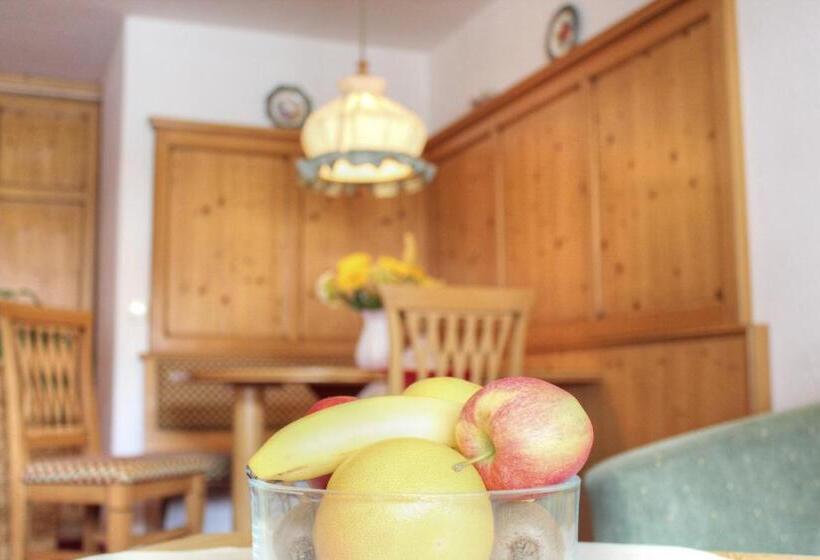 高级工作室, Landhotel Berghof