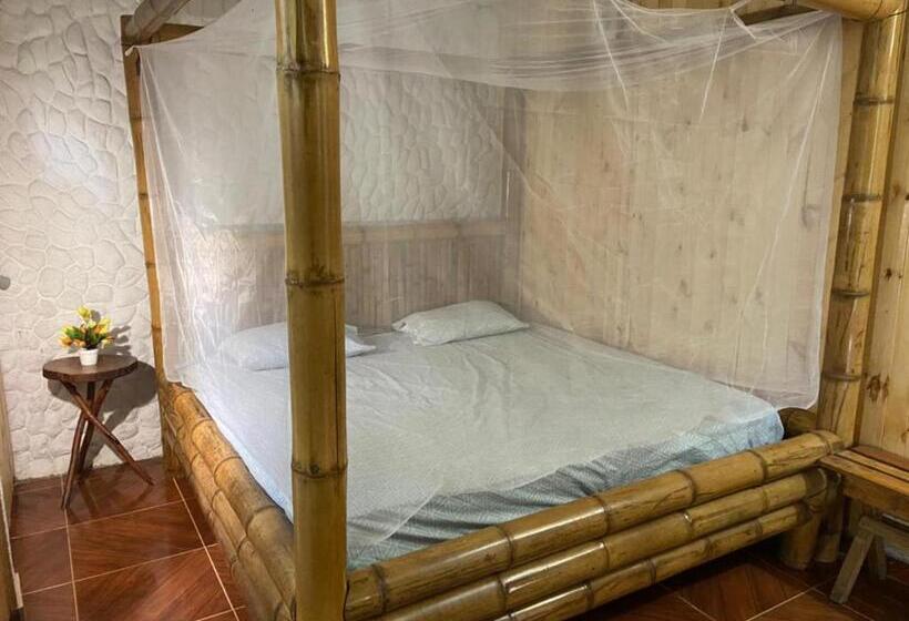 דירת חדר נוף לבריכה, Colibri Hostal Minca Santa Marta