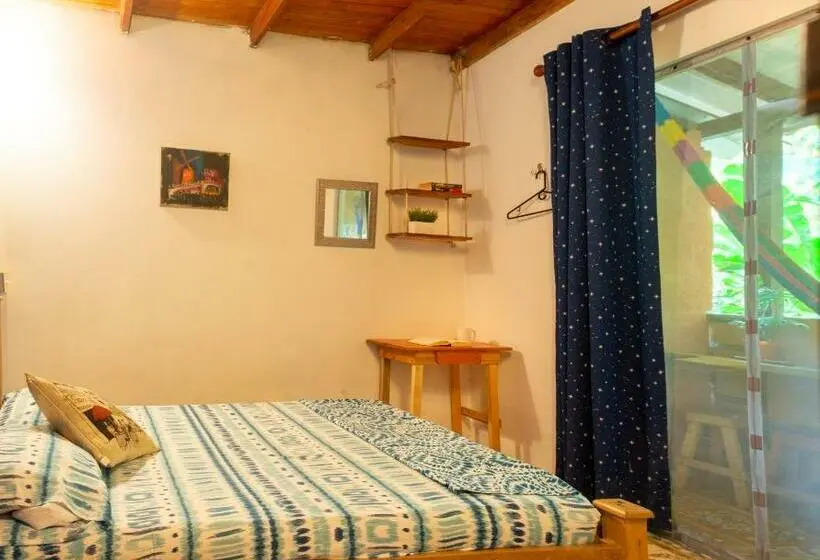 スタンダードルーム, Colibri Hostal Minca Santa Marta