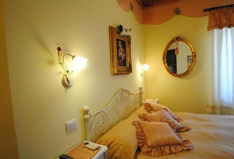 Номер Superior, Torre Sangiovanni Albergo E Ristorante Da Rosary