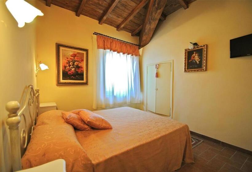 Номер Superior, Torre Sangiovanni Albergo E Ristorante Da Rosary