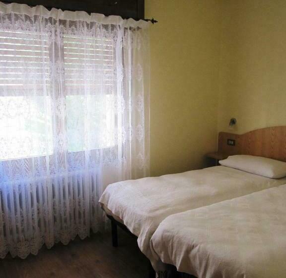 标准间, Albergo Eden