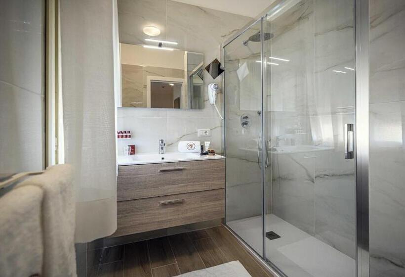 Superior Room with Terrace, Astoria