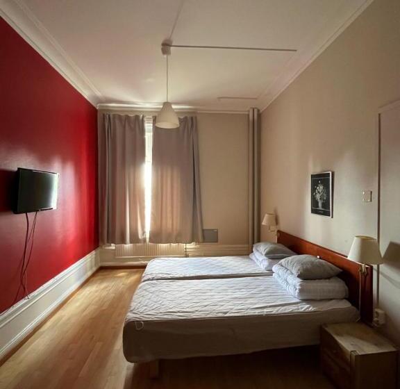 스탠다드 룸 공동 욕실, Carlstad Sport Hostel