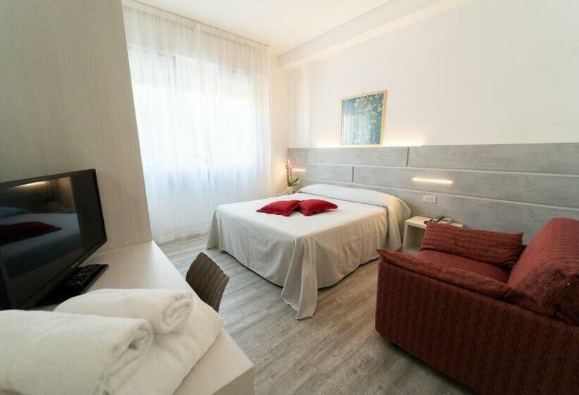 اتاق استاندارد سه نفره, Dafne