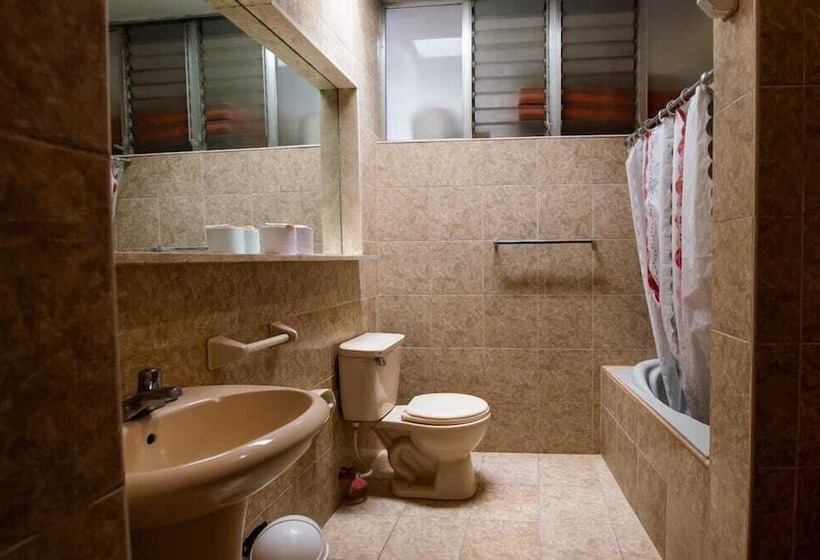 스탠다드 룸, Hostal Los Angeles Amigos Inn