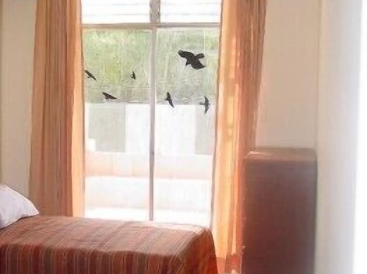 اتاق استاندارد, Hostal Los Angeles Amigos Inn